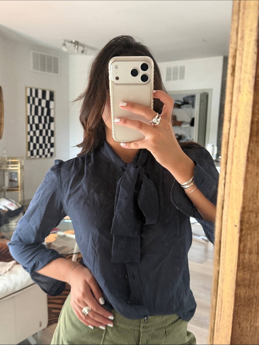 VTG navy neck tie top✨
